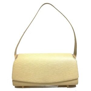 LOUIS VUITTON M5218A Epi Nocturne PM Shoulder Bag in Leather, Vanille, Light ...